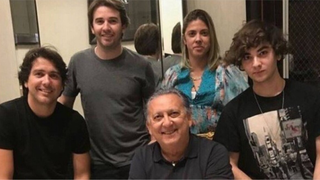 Quem são os quatro filhos de Galvão Bueno? Com vidas discretas na web, CEO, pilotos e cineasta são herdeiros do ícone da TV; conheça!