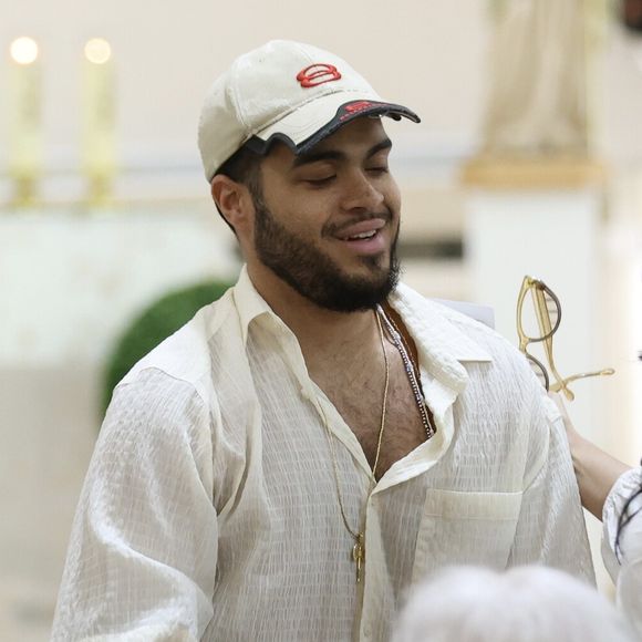 Francisco, durante missa de sétima dia de Preta Gil, contou que, muitas vezes, a filha de 9 anos ajuda a consolá-lo