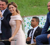 Eita! Michelle Bolsonaro dá declaração sincera sobre relação com o enteado Carlos: 'Não sou obrigada a...'