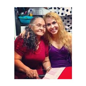 Joelma com a mãe, Maria de Nazaré
