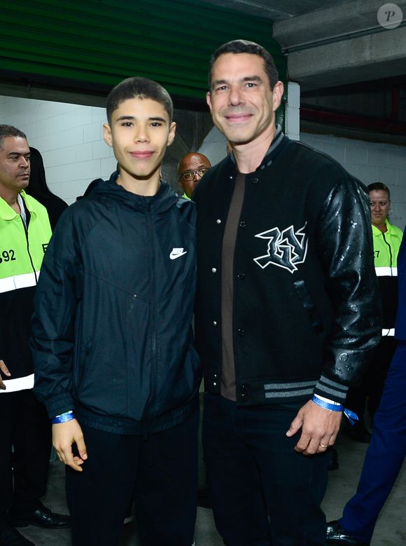 Marido de Isis Valverde, Marcus Buaiz levou o filho José Marcus, 13 anos, ao show de Kendrick Lamar em 30 de setembro de 2025 no estádio do Palmeiras