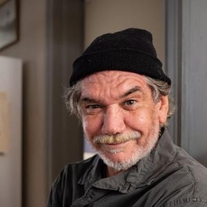 Jackson Antunes acumula uma série de vilões icônicos em seu currículo, como o Galo de ‘Todas as Flores’, um de seus trabalhos mais recentes