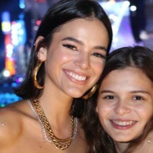 As crianças que ajudam a cuidar dos irmãos mais novos desenvolvem grandes habilidades