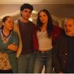 Família unida... e despejada: em 'Quem Ama Cuida', para onde mãe, avô e irmão de Adriana vão após Pilar expulsá-los de casa? É de cortar o coração!