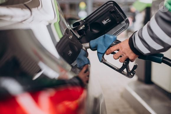 Quem nunca deixa o tanque de gasolina chegar à metade pode parecer exageradamente cauteloso para quem prefere viver no limite. E, vamos combinar que é muito comum abastecer próximo à reserva do combustível.