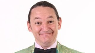 'Marquito estava sangrando muito': detalhes inéditos de grave acidente de moto do ator, agora na UTI, são revelados; saiba como está humorista do 'Programa do Ratinho'