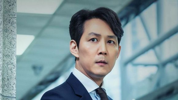 O melhor dorama da Netflix para quem gosta de política: praticamente esquecida, essa série com Lee Jung-jae e Shin Min-a, lançada em 2019, é irretocável