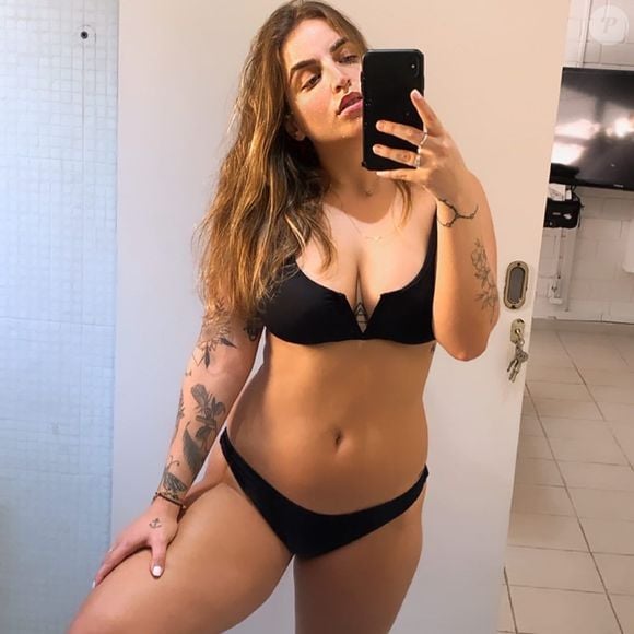 Bruna Unzueta levou a web ao delírio quando publicou esta foto de lingerie