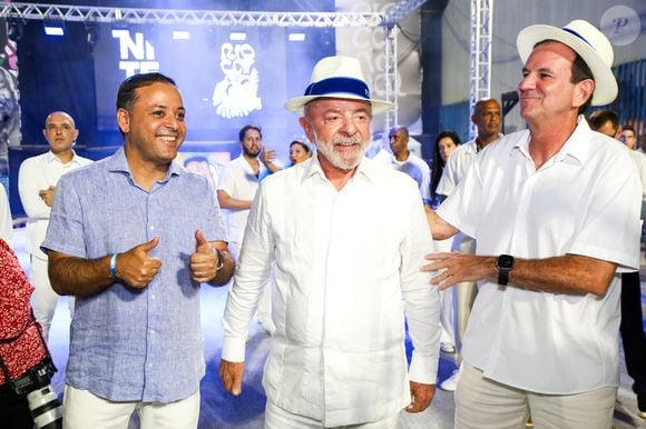 Ações contra Acadêmicos de Niterói são anunciadas momentos antes do desfile