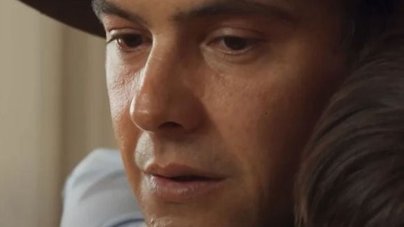 A punhalada mais cruel de ‘Êta Mundo Melhor!’: Candinho é traído pelo próprio filho e sente a verdadeira dor de um pai