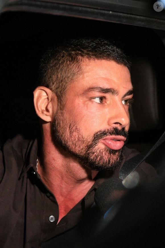 Cauã Reymond j´pa foi acusado de ser misógino com ex-mulher, Mariana Goldfarb