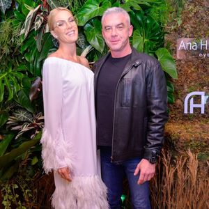 Após divórcio unilateral, partes iriam discutir por exemplo os bens, mas exceções como denúncia de violência doméstica mudam a ação - na foto ilustrativa, Alexandre Correa acusado por Ana Hickmann de agressão