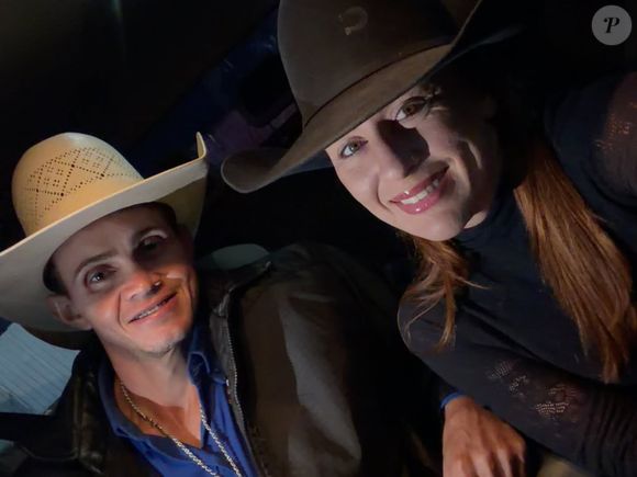 Esposa de Rafael Silvio Oliveira publicou uma foto tirada com o marido instantes antes do rodeio, o último registro do casal