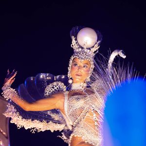 Giovanna Lancellotti foi destaque da Beija-Flor novamente