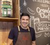 Edu Guedes é um famoso chef de cozinha, e foi apresentador do 'The Chef', da Band.