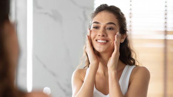 Limpeza, tratamento, hidratação e protetor solar: os quatro pilares do skincare minimalista segundo especialista