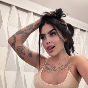 MC Mirella conseguiu perder peso com a ajuda de dieta e exercícios físicos