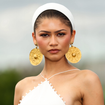 Joia milenar iraniana de 3.000 anos instaura polêmica em Hollywood: por que o detalhe no look de Zendaya para o filme 'A Odisseia' indignou arqueólogos