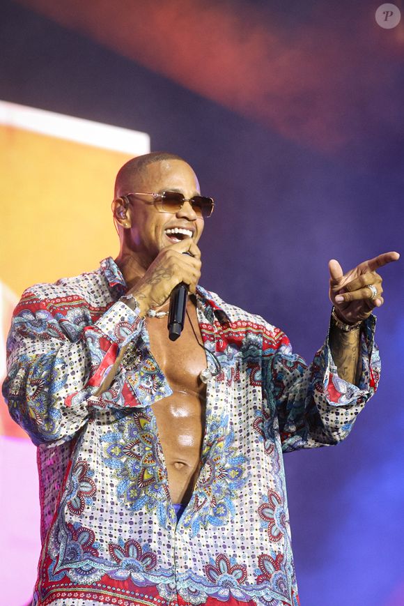 Leo Santana: ‘Estou falando desde o terceiro mês de que o marido tem alguns sintomas que a esposa tem na gravidez’