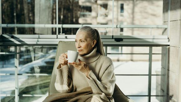 Chegar aos 60 anos sem amigos íntimos não é um fracasso. É o resultado de ter sido o apoio emocional de todos por muito tempo