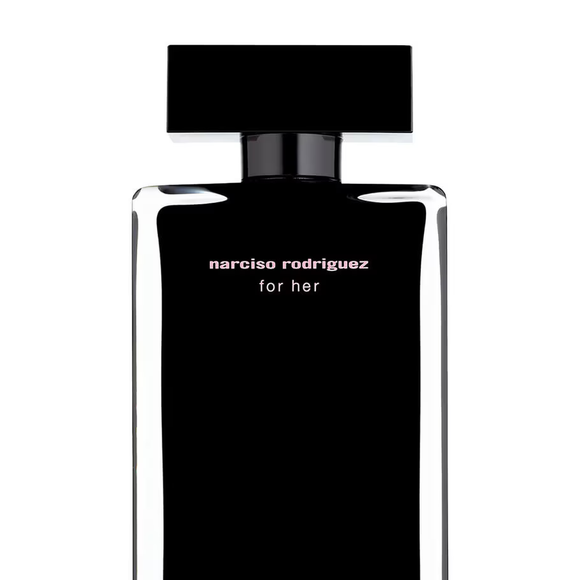 Enquanto o Eau de Toilette, em embalagem de 150 ml, era encontrado por R$ 1.130,00. Com sua combinação elegante de notas florais e musk marcante, o perfume conquistou uma verdadeira legião de admiradores ao redor do mundo