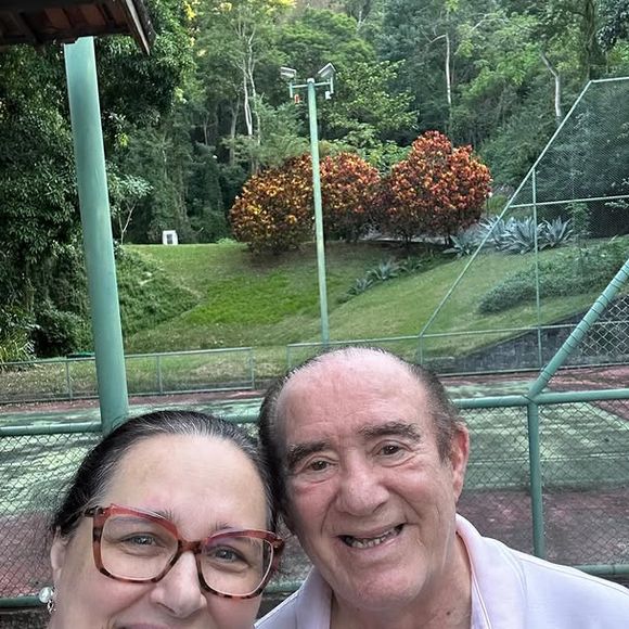 Renato Aragão é casado com Lilian há 34 anos