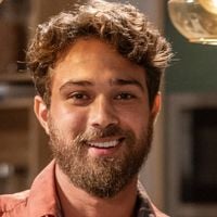 Marido de Larissa Manoela, André Luiz Frambach vai viver Leonardo, ex-sogro da atriz, em filme biográfico sobre dupla Leandro e Leonardo; aos detalhes