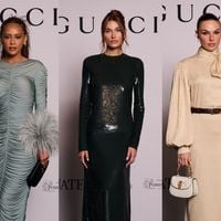Plumas, brilhos e silhuetas poderosas: 30 fotos de look elegantes das famosas com tendências de moda festa para evento Gucci