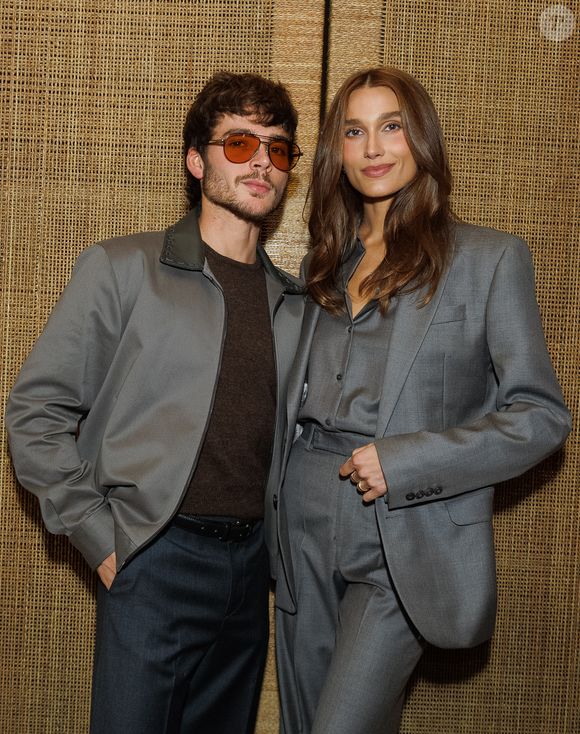 Sintonia fashion entre Bruna Marquezine e Sasha Meneghel com look idêntico da Mondepars