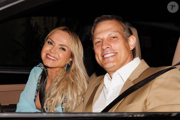 Eliana ao casamento acompanhada pelo marido, Adriano Ricco