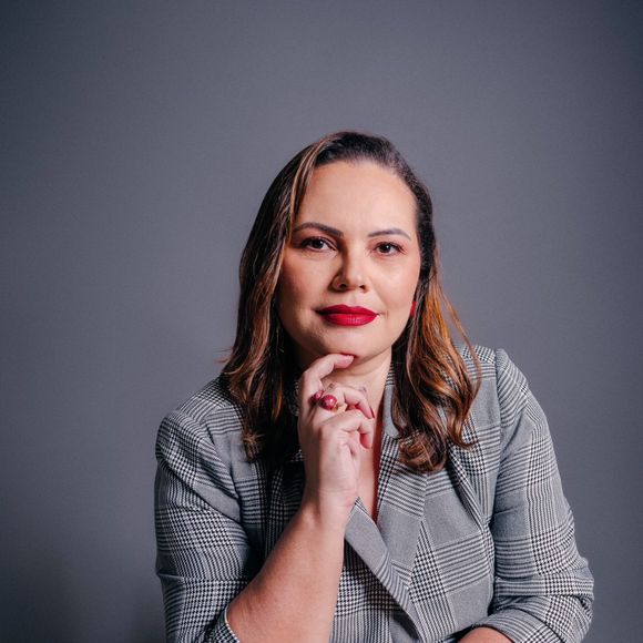 Clara Laface é consultora de imagem pessoal e corporativa