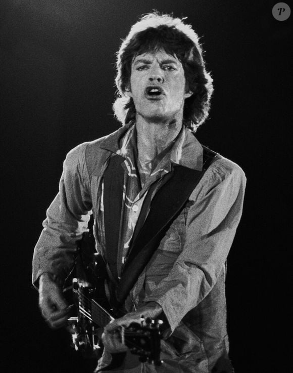 Vocalista dos Rolling Stones, Mick Jagger ajudou a transformar o rock e se tornou um dos artistas mais conhecidos da história da música