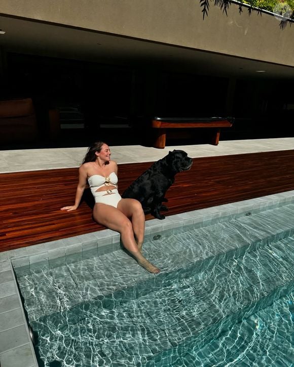 Cada vez mais, Paolla Oliveira vem conscientizando e mostrando sua beleza real e sem neuras na web