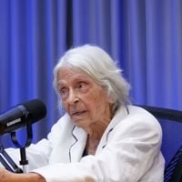 Perto dos 102 anos, idosa diretora de escola mantém rotina de 5h de trabalho por 3 vezes na semana e segue dieta adventista sem sal e só com peixe, legumes e saladas: 'Me sinto jovem para trabalhar'