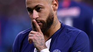 'E você...': vaiado, Neymar rebate provocação de torcedores sobre chance de ficar fora da lista de Ancelotti para a Copa do Mundo 2026