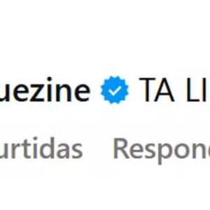 Bruna Marquezine comentou na foto de Manu Gavassi: 'Tá linda demais', enaltecendo a beleza da amiga.