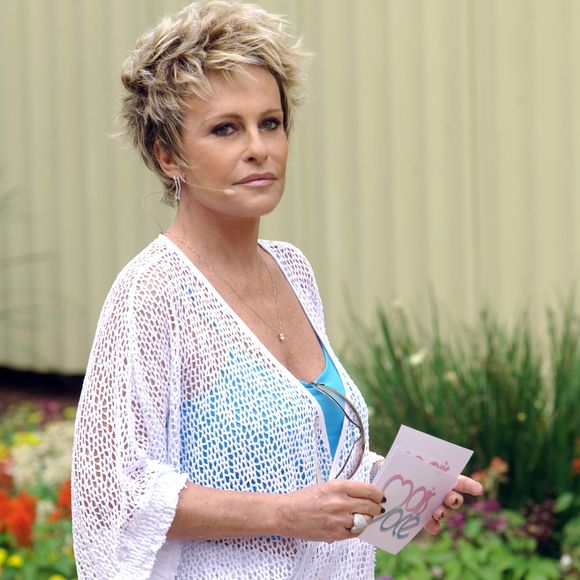 Ana Maria Braga, fora da Record, pediu R$ 1 milhão que a emissora devia entre salários e ações de merchandising