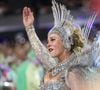 Paolla Oliveira se emocionou em último desfile como rainha de bateria da Grande Rio, no carnaval 2025