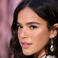 'Uma das maiores estrelas do Brasil': imprensa internacional faz raio-X da carreira de Bruna Marquezine após namoro com Shawn Mendes; veja destaques