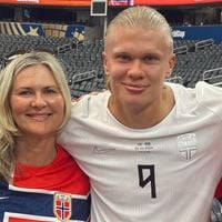 Quem são os irmãos de Erling Haaland? Craque da Noruega tem irmão empresário com mestrado em Finanças e irmã ex-Forças Armadas; conheça a família do próximo rival do Brasil na Copa 2026