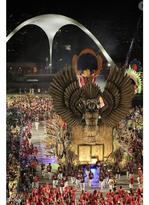 No entanto, este pedido tem a ver com um 'racha' de contraventores nos bastidores do Salgueiro, segundo o jornal O Globo