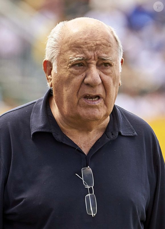 Amancio Ortega, bilionário fundador da Zara, ganhou manchetes nos últimos meses por conta de uma disputa de terreno com Elon Musk