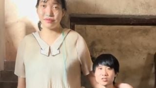 Casamento marcado por 53 cm de diferença: morre aos 26 anos influenciadora chinesa com 2,18m de altura que viralizou por relação com homem mais baixo; Xiao Yue teve diagnóstico de tumor na hipófise e um meningioma