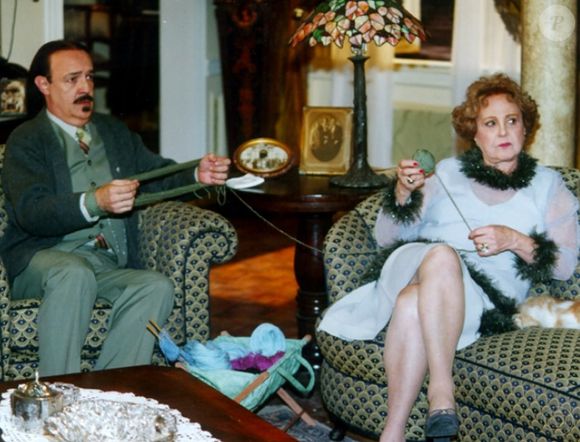 Eva Todor, morta em dezembro de 2017, integrou o elenco da novela 'O Cravo e a Rosa', onde interpretou uma personagem cômica