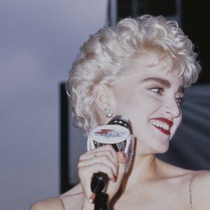 Madonna chegou a ser convocada pelo Papa João Paulo II para uma audiência. A resposta? 'Se ele quiser me ver, que compre ingresso e vá a meu show como todo mundo'