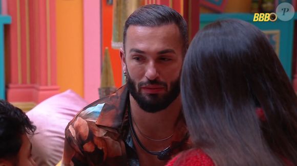 Em conversa com Vitória Strada, Diego Hypólito desabafa sobre ansiedade e vontade de sair do 'BBB 25'