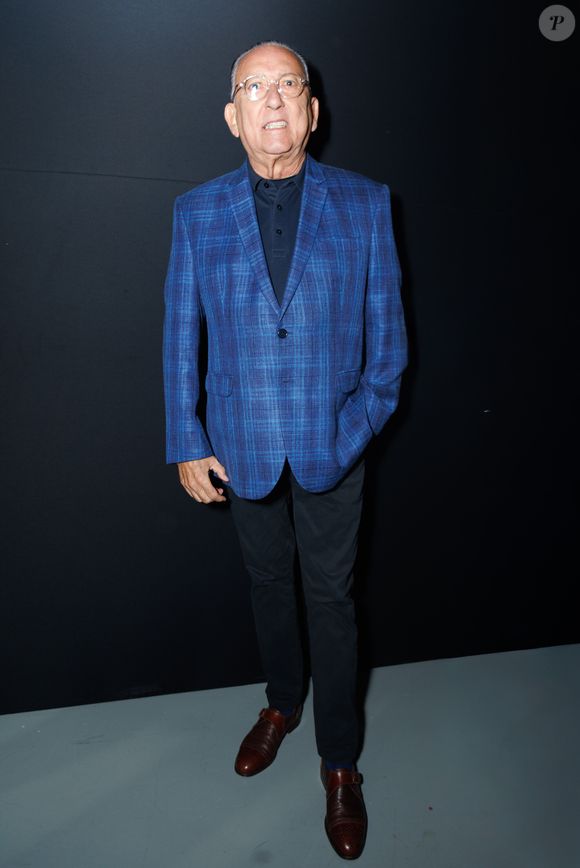 A atualização sobre o estado de saúde foi feita por Letícia Bueno, filha do comunicador e CEO do Grupo Galvão Bueno