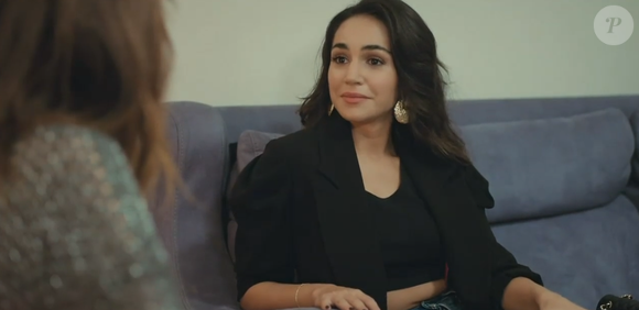 Bahar recebe o primeiro pagamento por trabalhar para Bersan na novela 'Força de Mulher', no capítulo de 14 de maio de 2025, quarta-feira