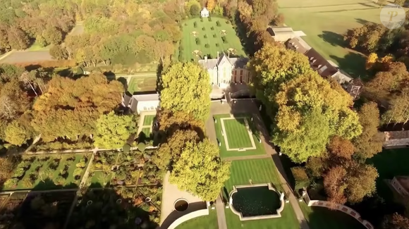 Valentino Garavani era dono do Château de Wideville, um castelo localizado próximo a Paris