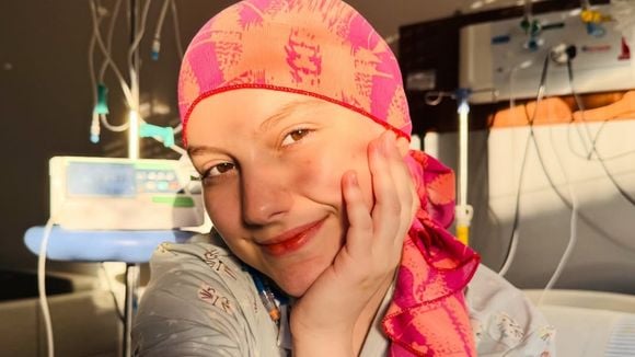 Como está Isabel Veloso após transplante de medula? Pai da influencer atualiza estado de saúde da filha, com câncer há 4 anos